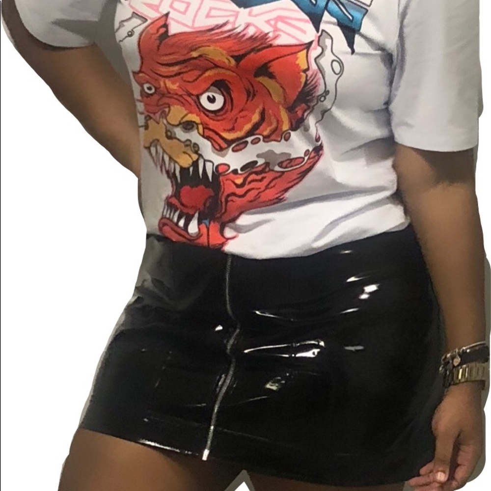 Black Leather Mini Skirt With Zipper